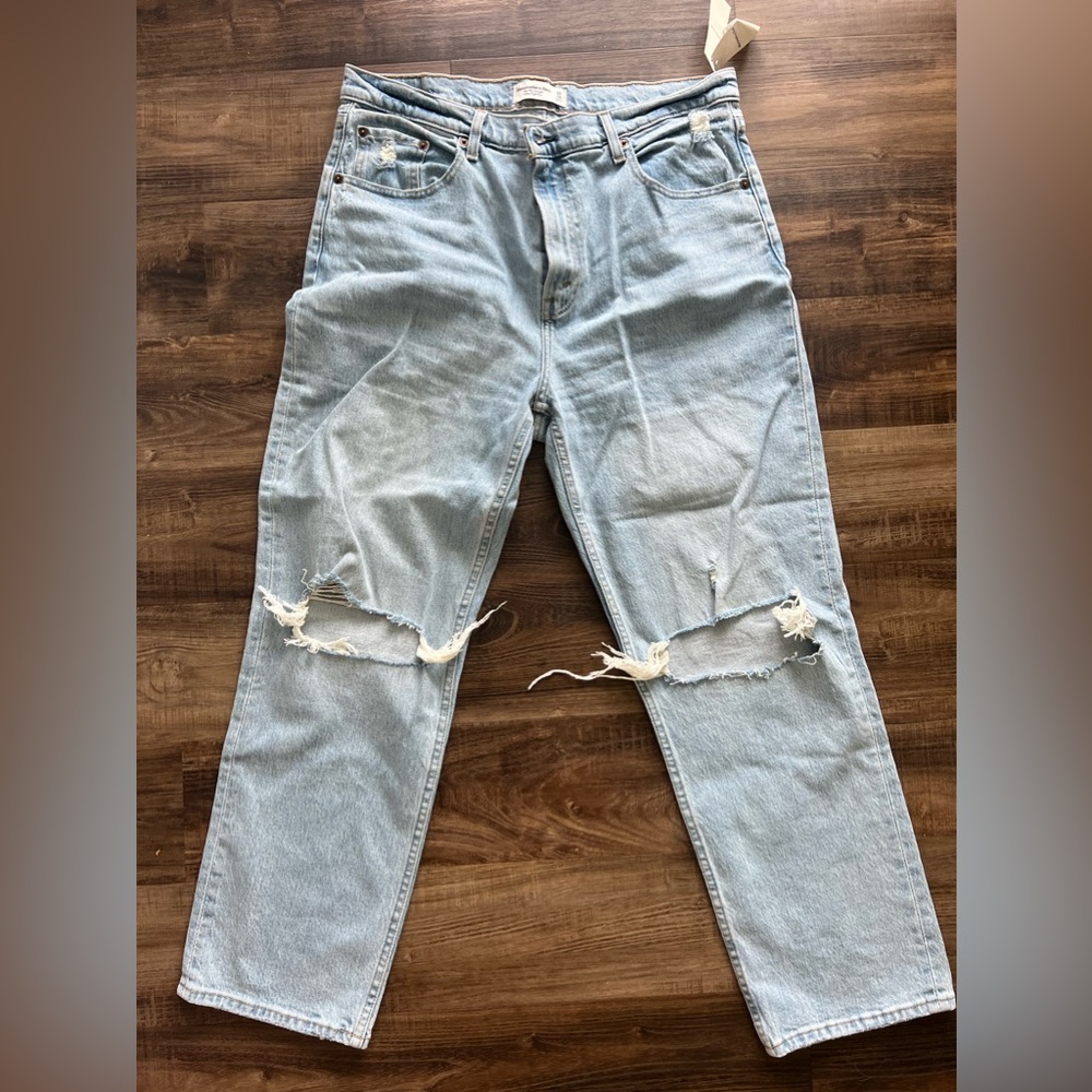 Ultra High Rise 90s Straight Jean